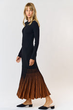 Pomila Knit Long Sleeve Contrast Maxi Dress