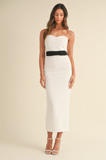 Nala Sweetheart Neckline Strapless Bodycon Midi Dress
