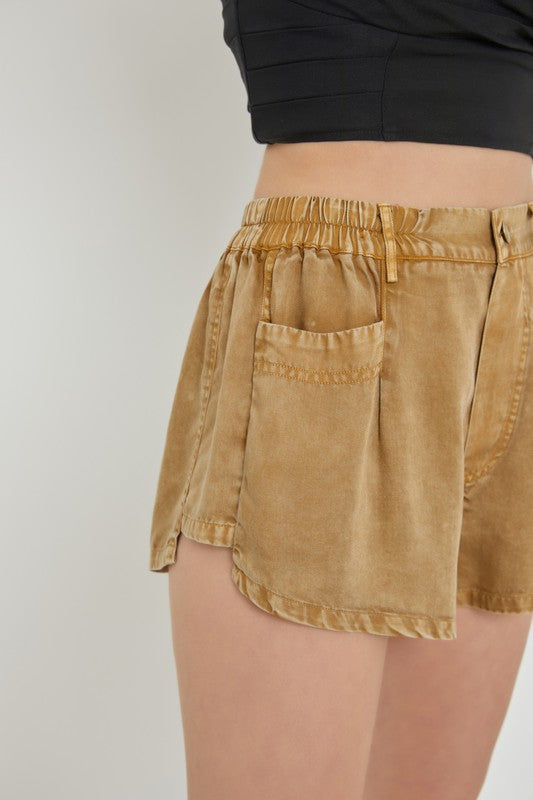Tesha Front Pocket Shorts - Tan