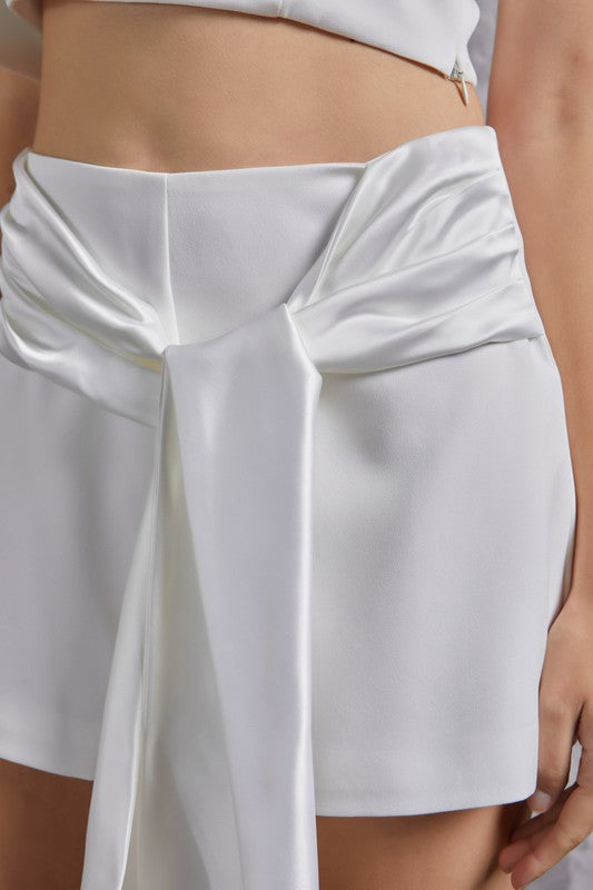 Zita Side Tie Bow Shorts - White