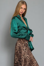 Everly Tie Front Long Sleeve Satin Top - Hunter Green