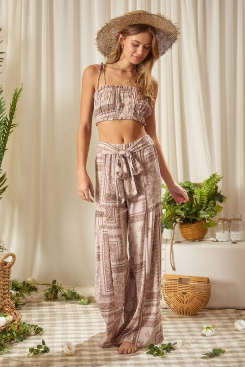 Zurry Paisley Printed Pants And Crop Top Set - Taupe